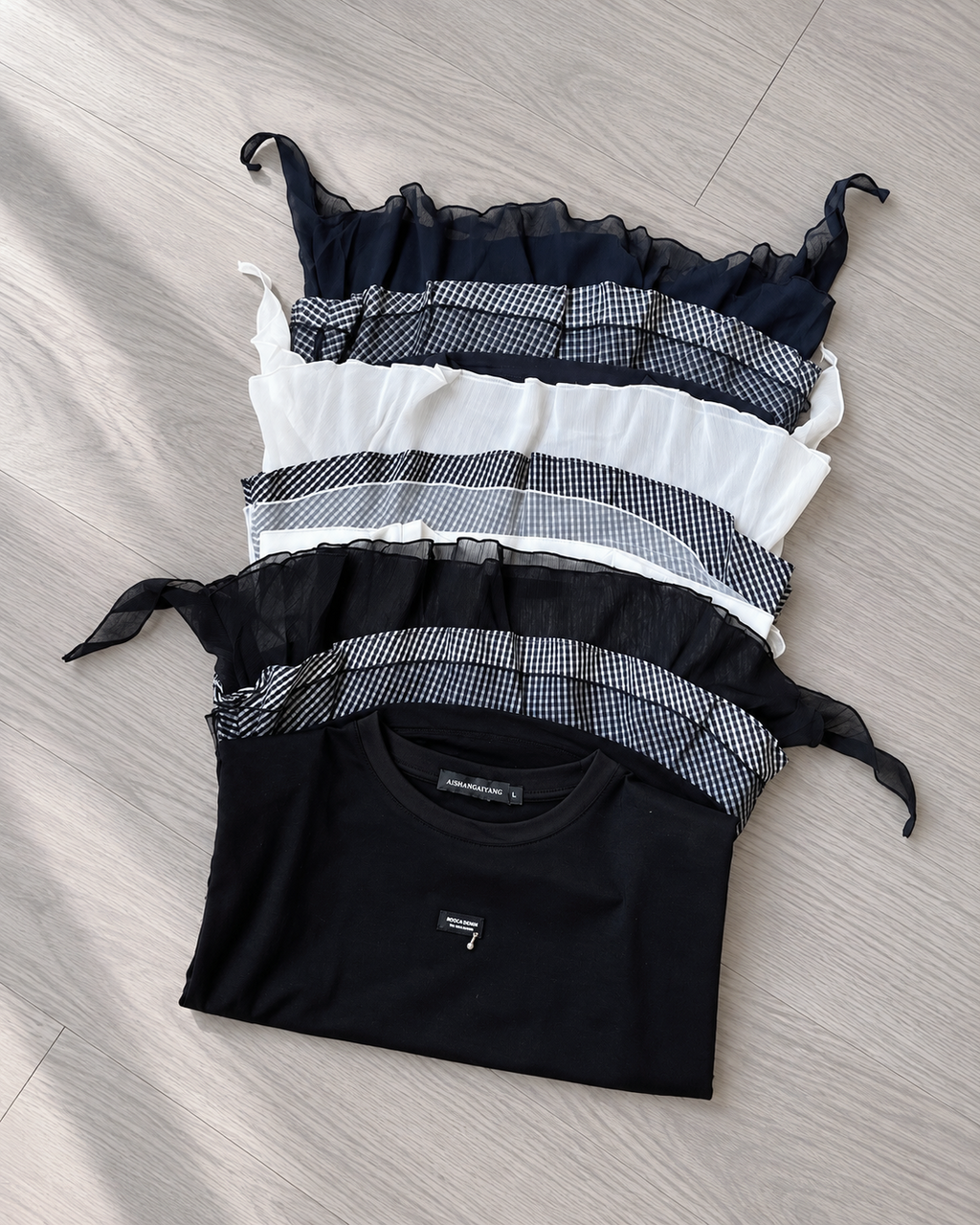 Mila Top